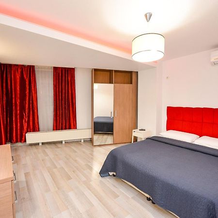 Dracula Adventure Tours Accommodation Bucharest Exterior photo