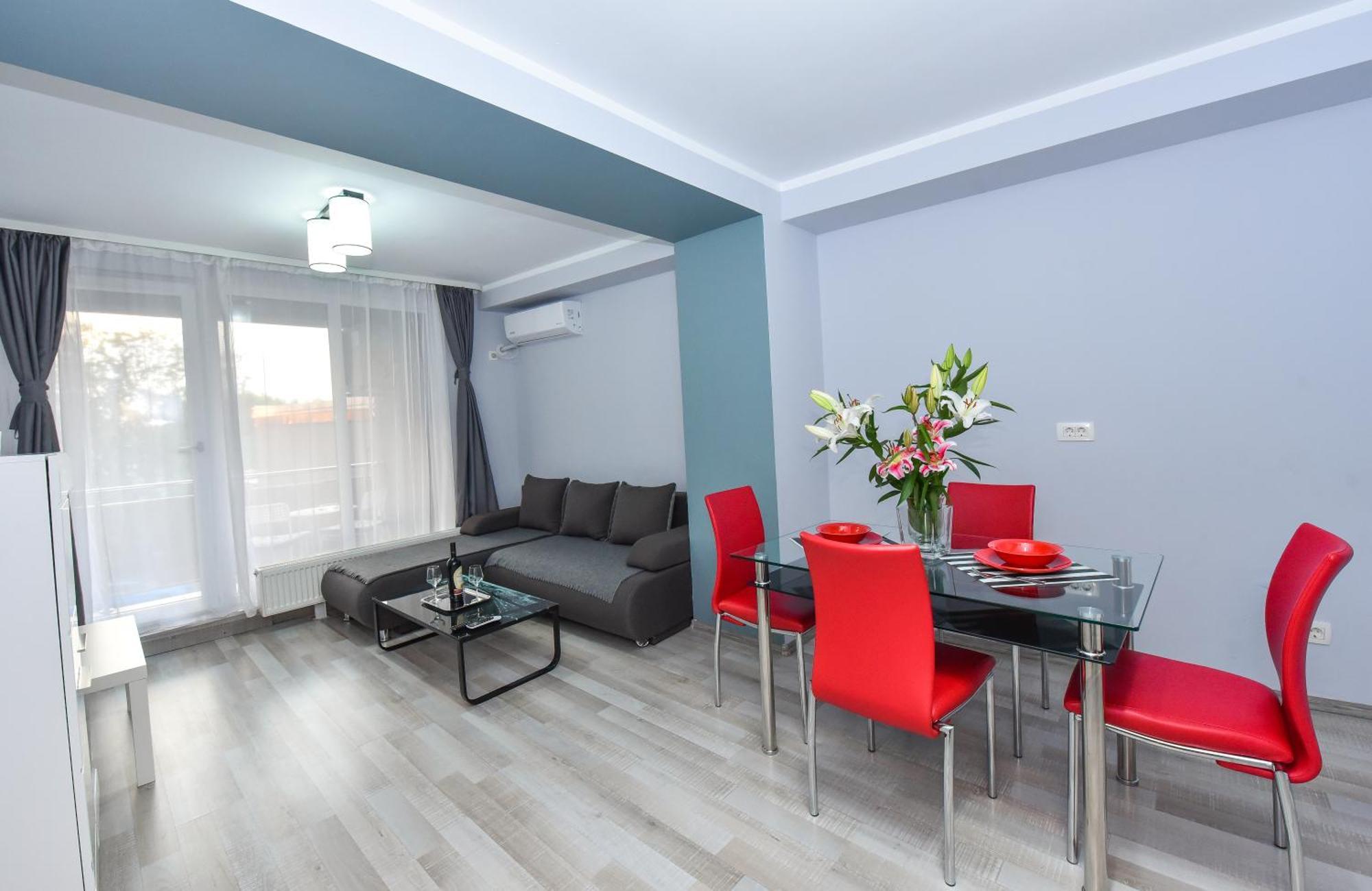 Dracula Adventure Tours Accommodation Bucharest Exterior photo