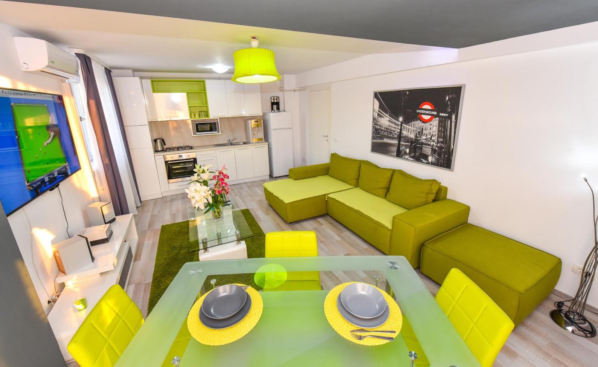 Dracula Adventure Tours Accommodation Bucharest Exterior photo